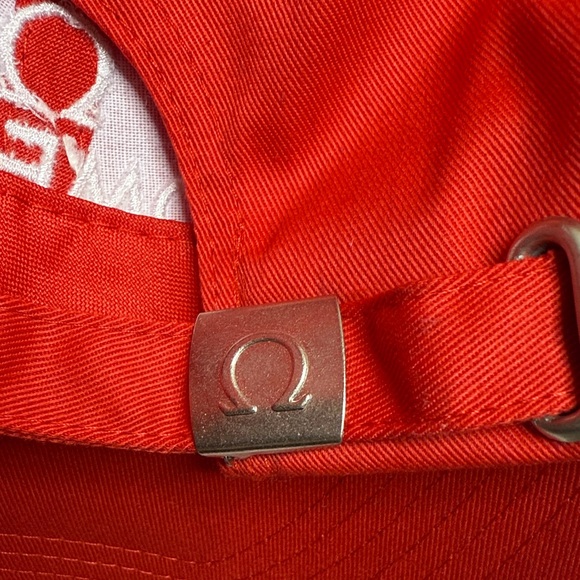 Omega Red Cap - Picture 4 of 5